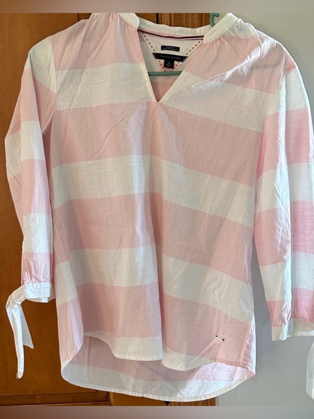 Tommy Hilfiger Pink White Wide Stripe Relaxed Fit Tie Cuff V-Neck Blouse Size S